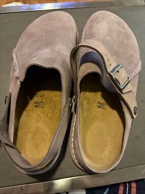 Suede Birkenstock Clog Sandals in Mauve Taupe